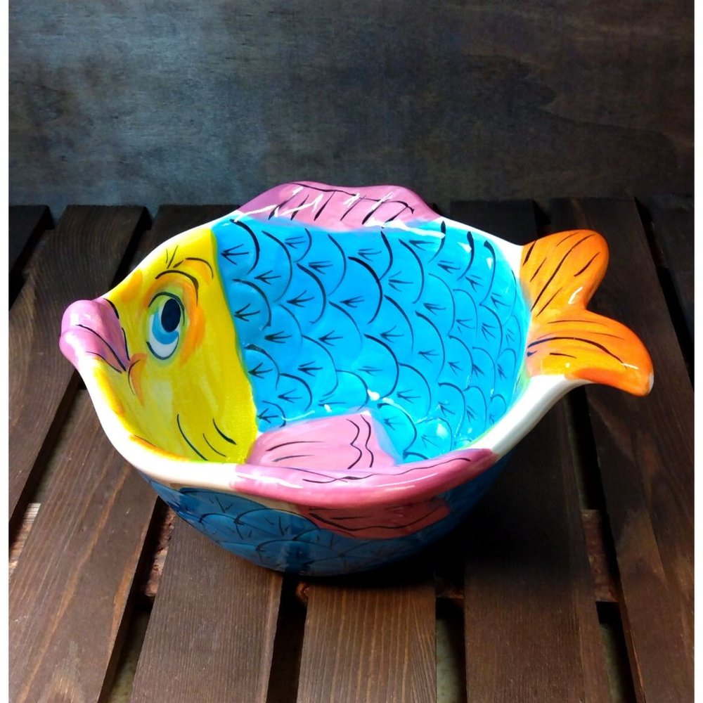 Table Tops Gallery 3D Multicolor Fish 'Coastal Pescada' Ceramic Soup Cereal Bowl